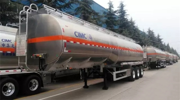 對戰(zhàn)薩德，民族品牌“凌宇”七倉液罐車轉戰(zhàn)東南亞！