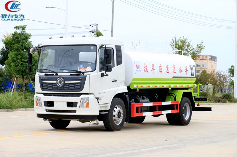 天錦頂配灑水車