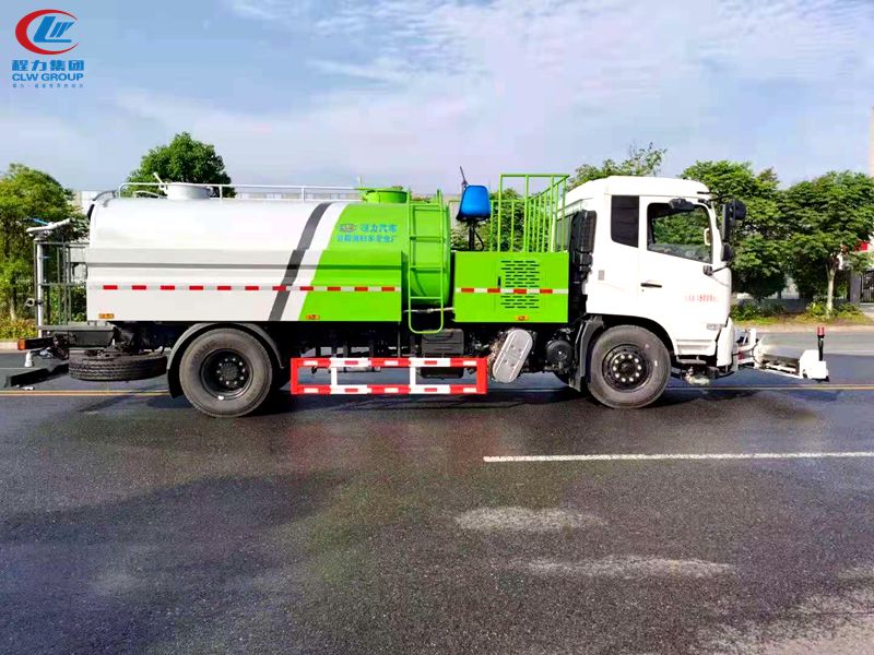 天錦路面高壓清洗車(chē)