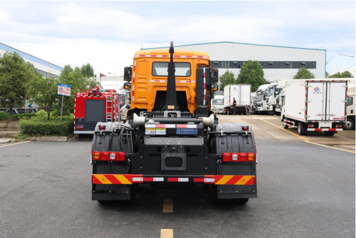 (20方)陜汽后雙橋勾臂垃圾車